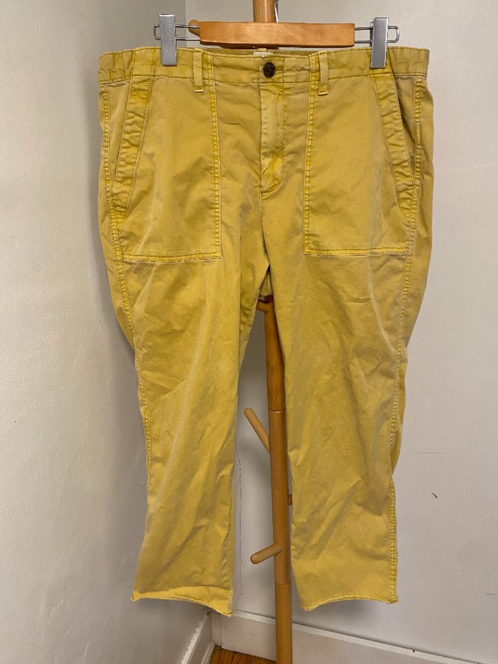 Gap Girlfriend Chino Capri Pants Size 16